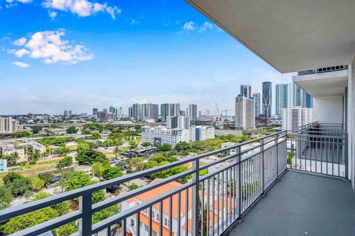 Amazing 3 Bed Unit In Dwntwn Miami With Free Parking Apartment Exterior foto